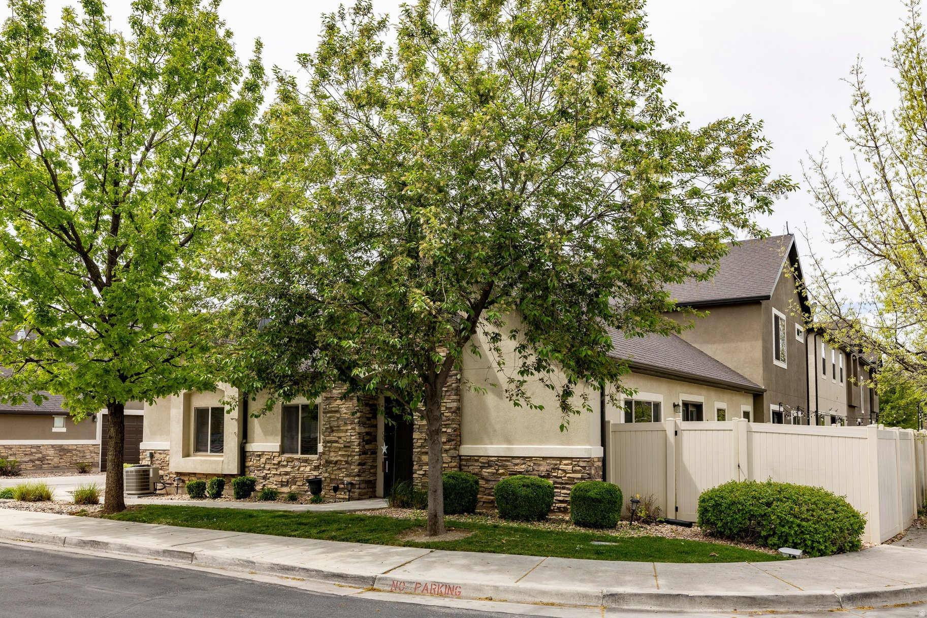 VALENTINE ESTATES - Residential