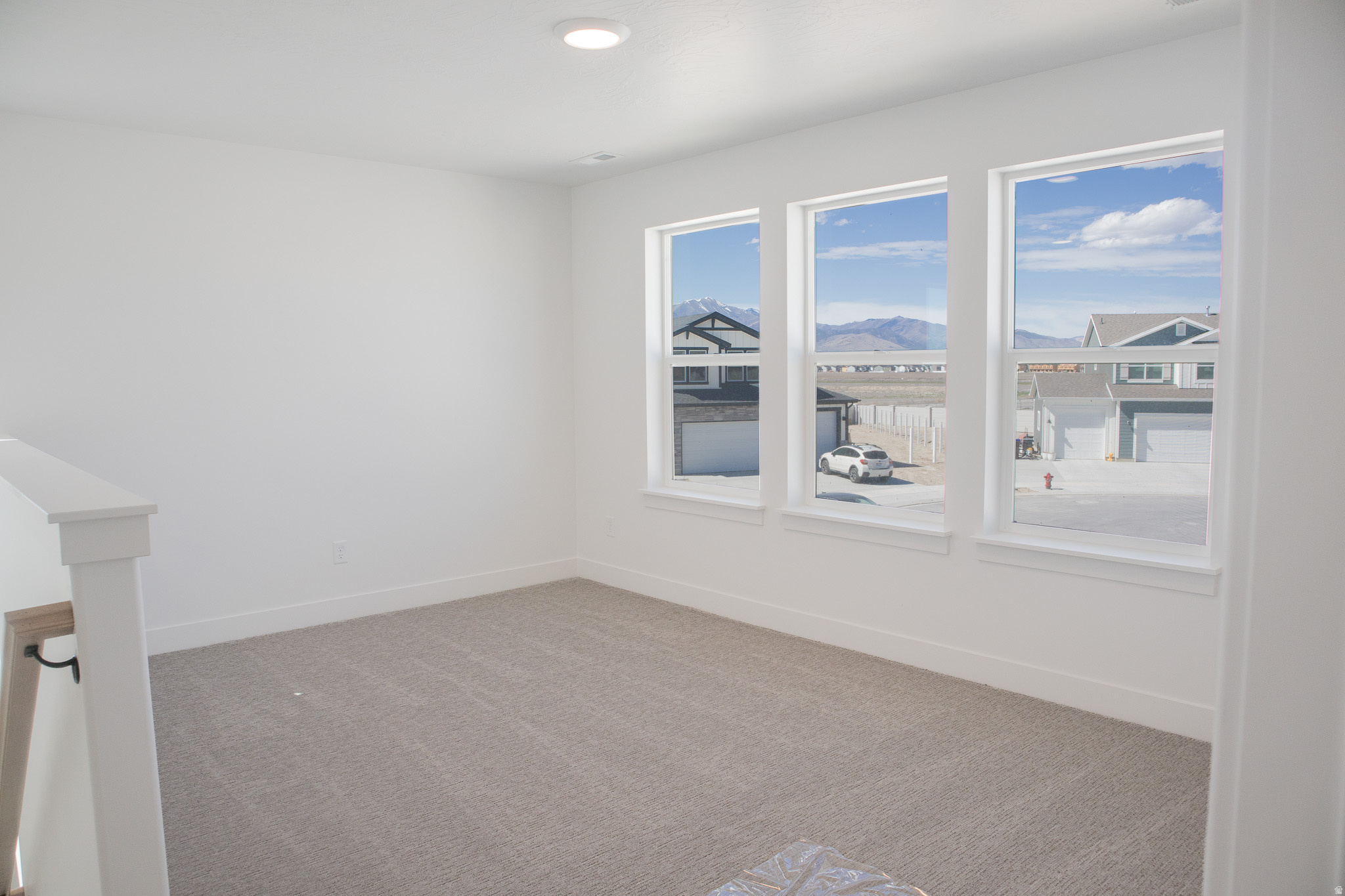 PARKWAY FIELDS SINGLES 2 - Residential