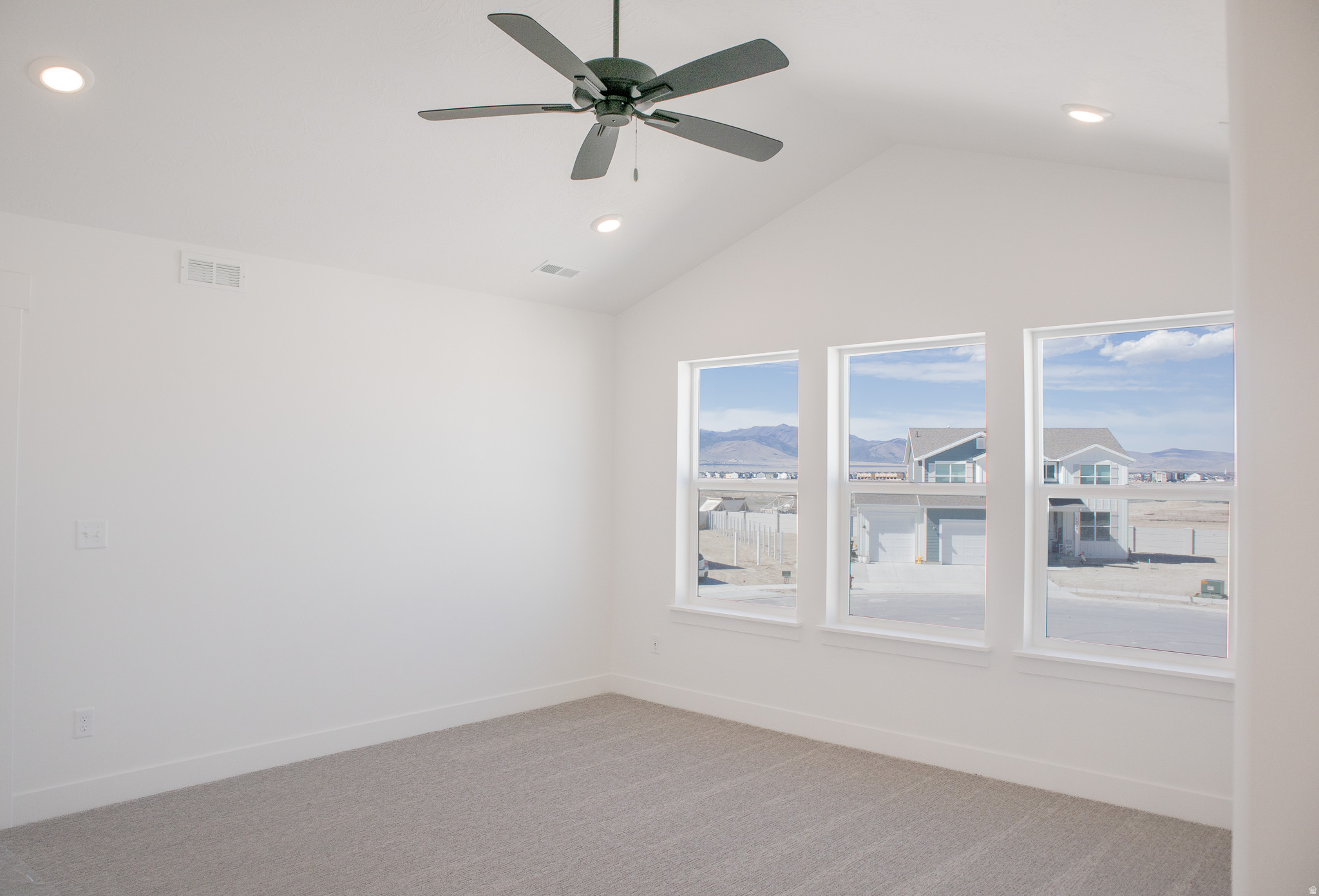 PARKWAY FIELDS SINGLES 2 - Residential