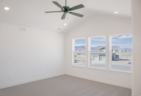 Tiny photo for 1536 E BIGTOOTH MAPLE COURT LOT Ct #7035, Eagle Mountain, UT 84005 (MLS # 2158980)