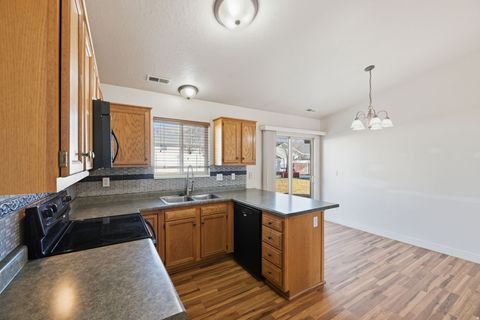 Tiny photo for 2352 N 375 W, Harrisville, UT 84414 (MLS # 2134716)
