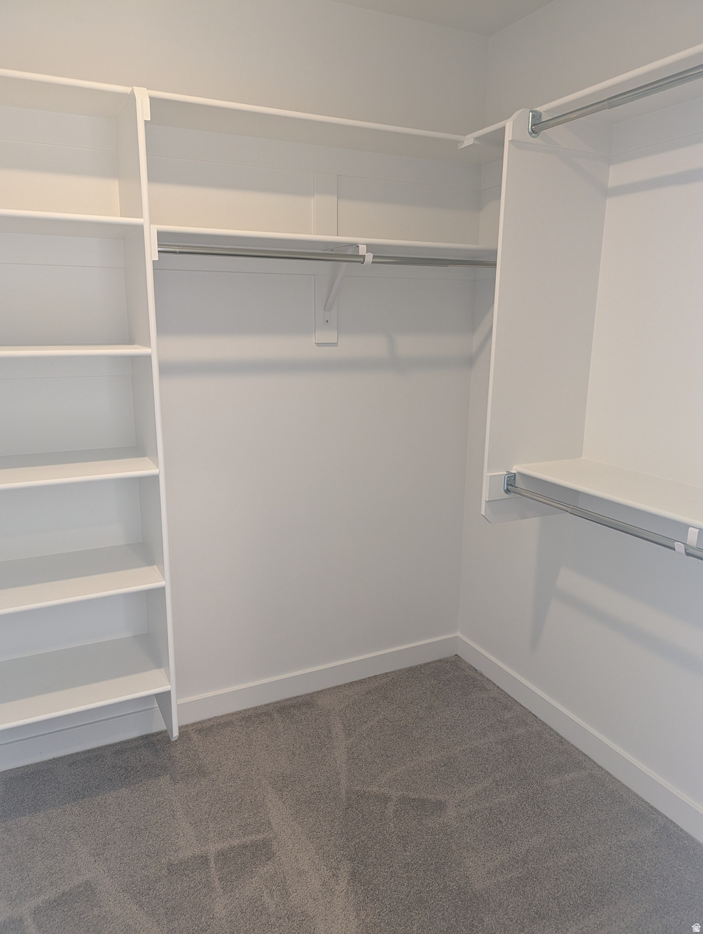 PHEASANTBROOK - Residential