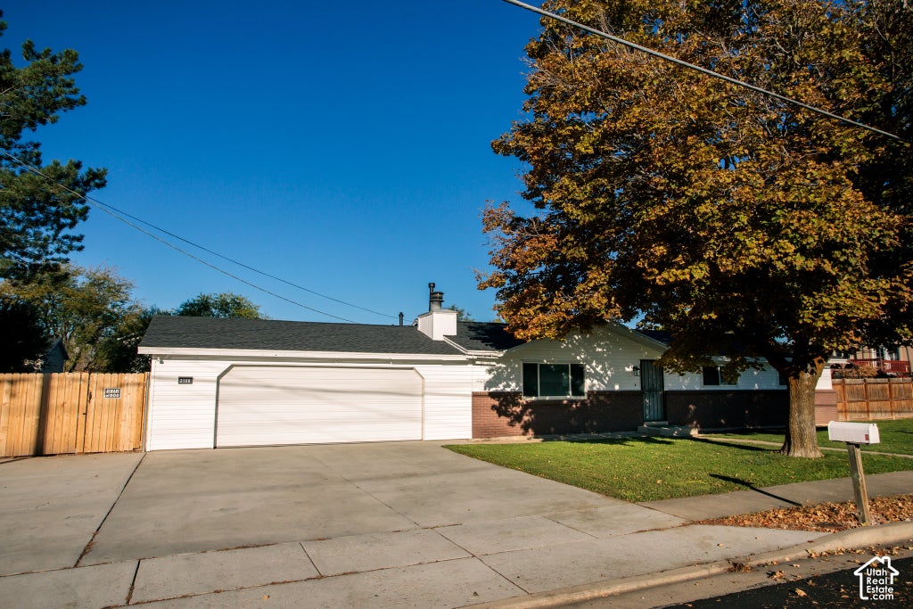 Photo of 2108 S MAIN ST, Clearfield, UT 84015 (MLS # 2188953)