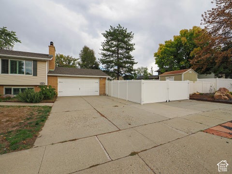 Tiny photo for 885 E WINTER WAY, Sandy, UT 84094 (MLS # 2189920)