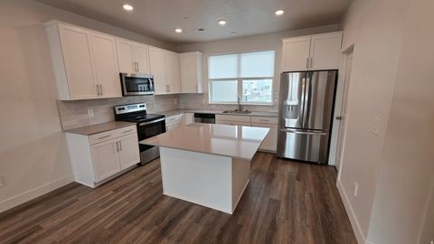 Tiny photo for 5394 W SOUTH JORDAN PKWY, South Jordan, UT 84009 (MLS # 2120530)