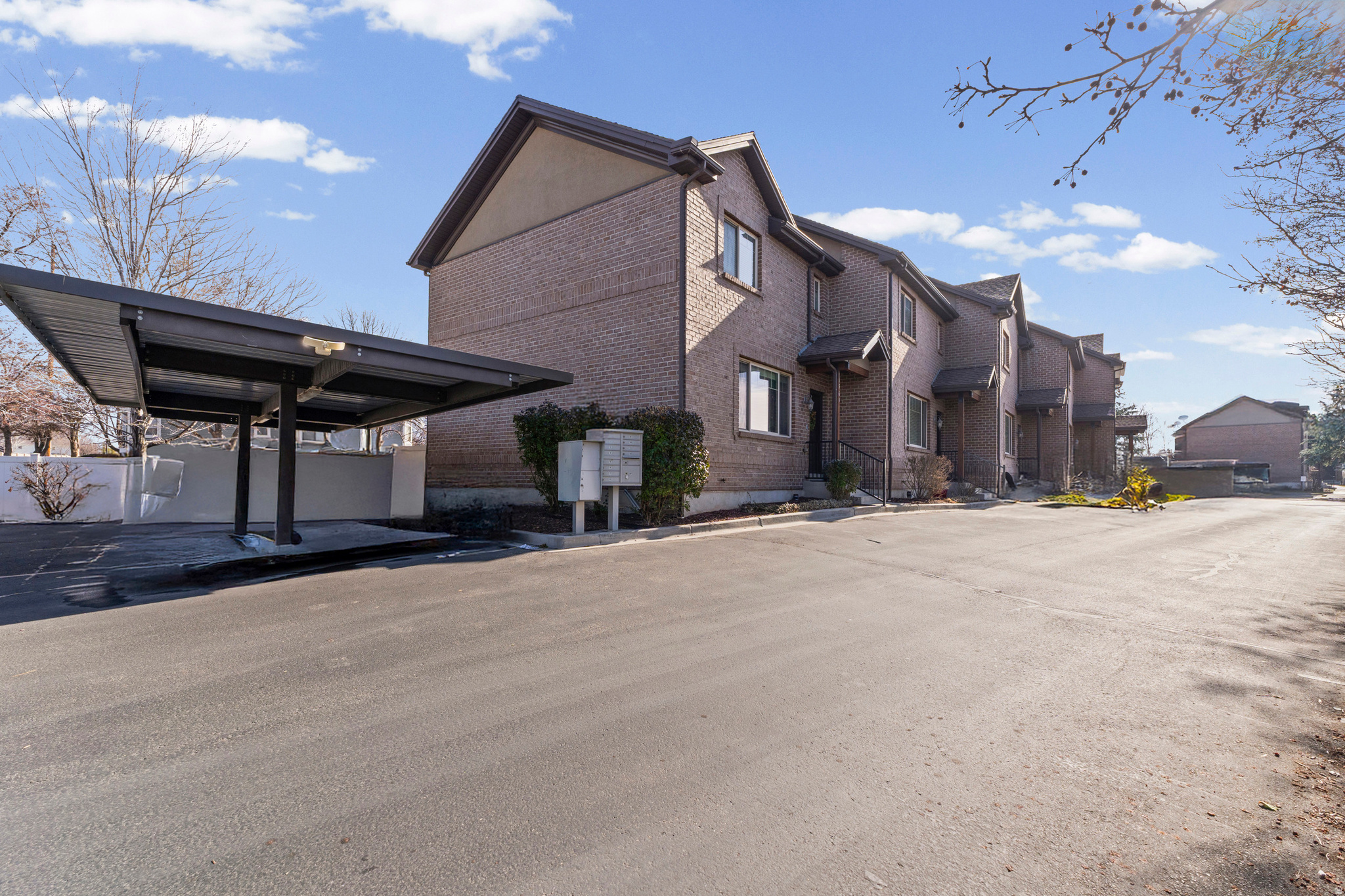 WINCHESTER CONDO - Residential Income