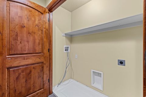 Tiny photo for 6563 S LOVENDAHLE CT, Murray, UT 84107 (MLS # 2150174)