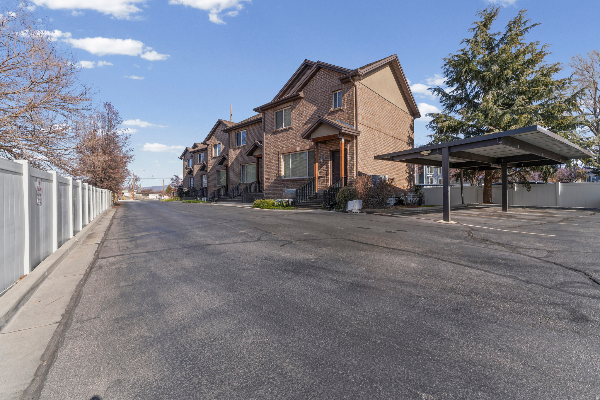 WINCHESTER CONDO - Residential Income