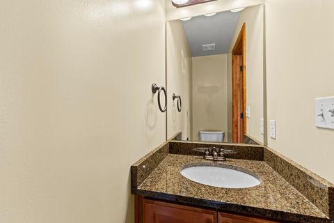 Tiny photo for 6563 S LOVENDAHLE CT, Murray, UT 84107 (MLS # 2150174)