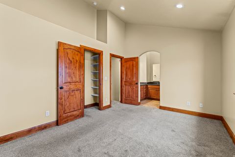 Tiny photo for 6563 S LOVENDAHLE CT, Murray, UT 84107 (MLS # 2150174)