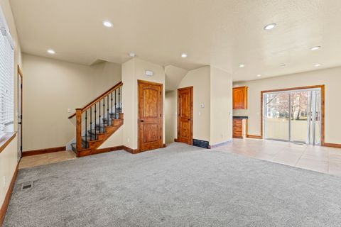 Tiny photo for 6563 S LOVENDAHLE CT, Murray, UT 84107 (MLS # 2150174)