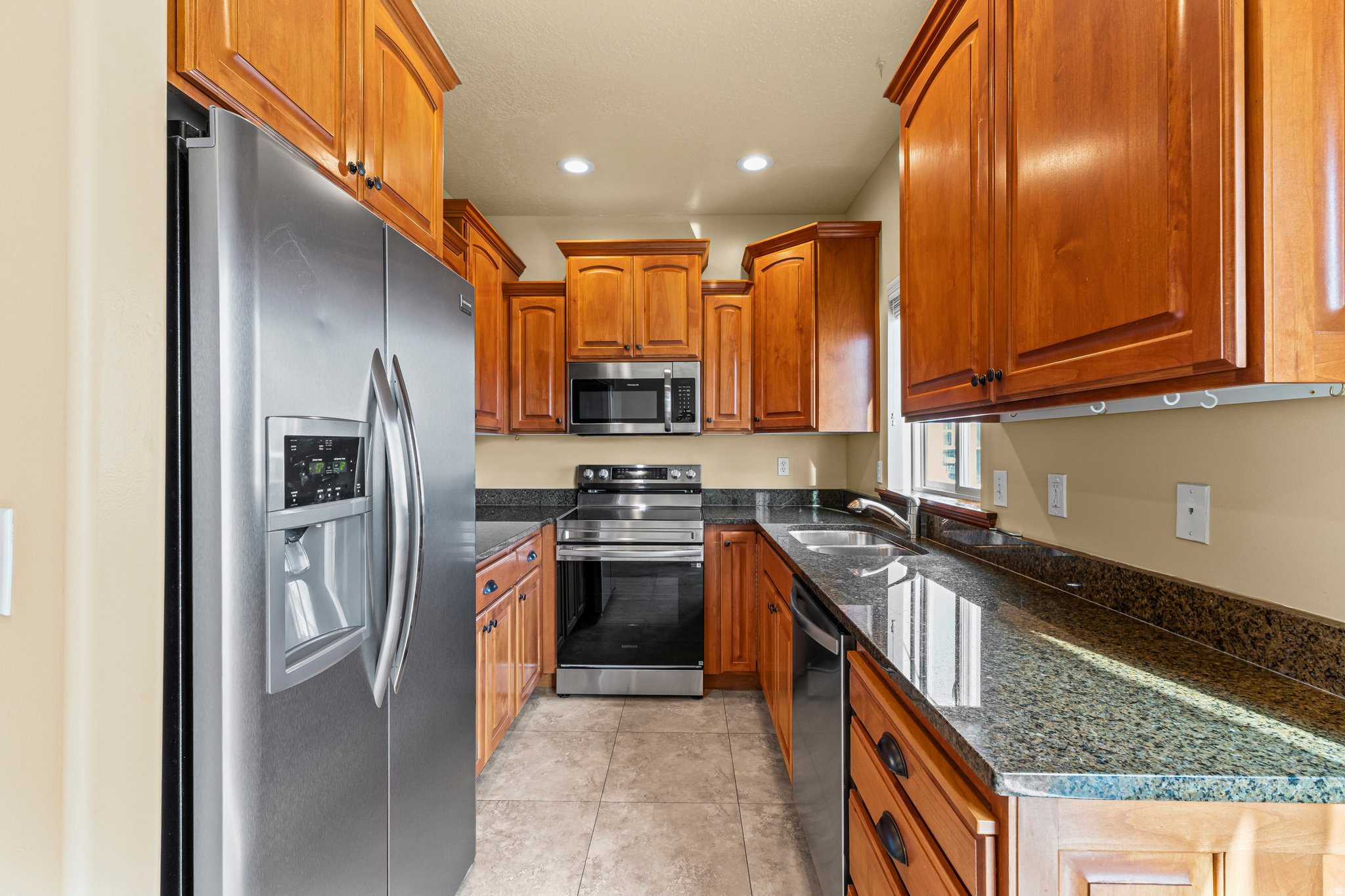 WINCHESTER CONDO - Residential Income