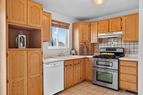 Tiny photo for 4026 W 5900 S, Salt Lake City, UT 84123 (MLS # 2122732)