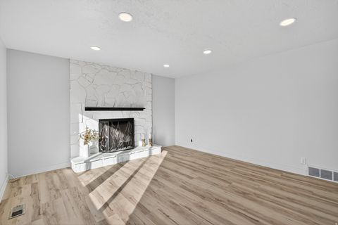 Tiny photo for 4026 W 5900 S, Salt Lake City, UT 84123 (MLS # 2122732)