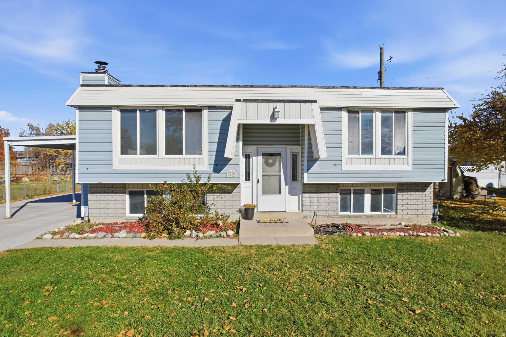 PARAMOUNT PARK - Residential