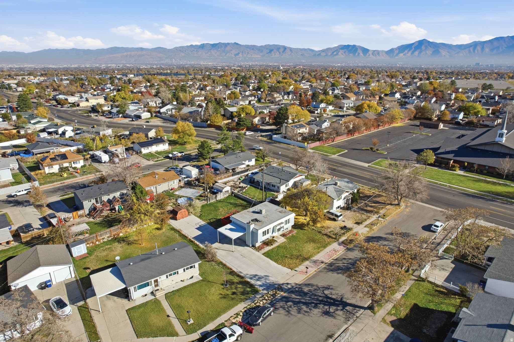 PARAMOUNT PARK - Residential