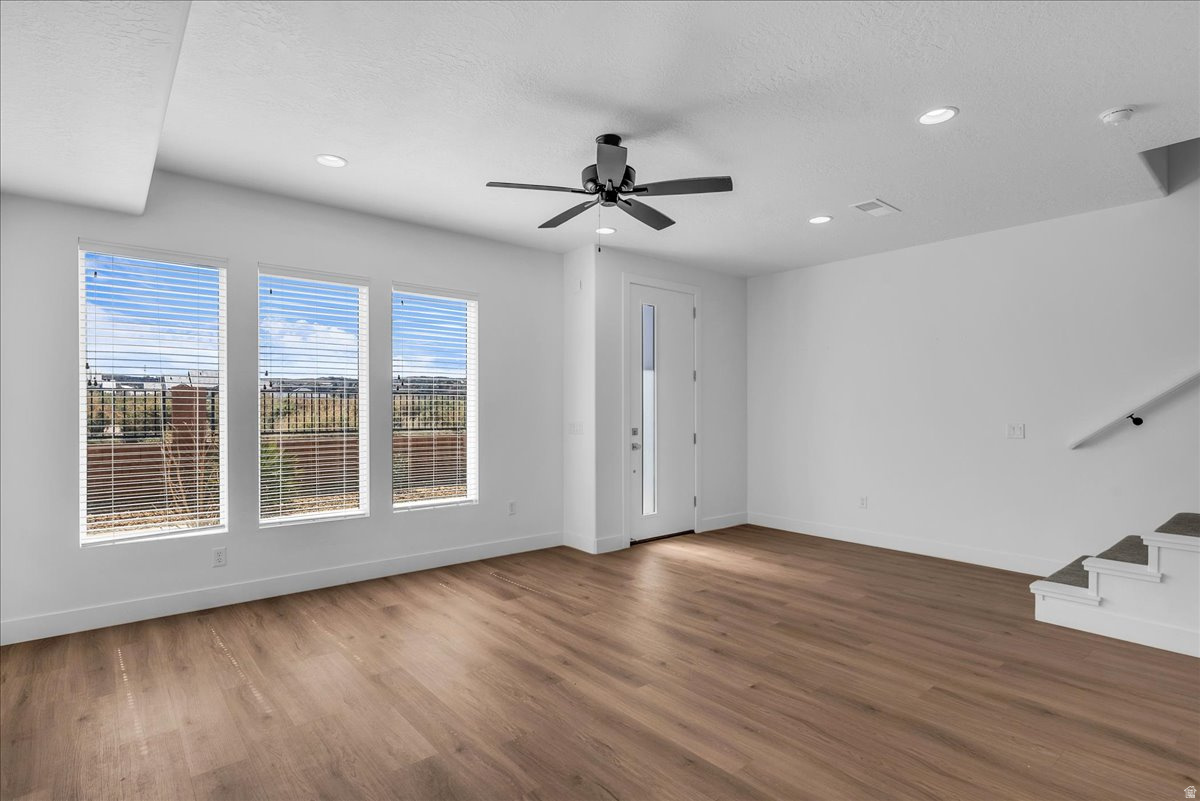 WOODLAND ESTATES TH PH 4 - Residential