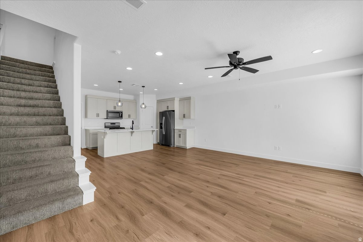 WOODLAND ESTATES TH PH 4 - Residential