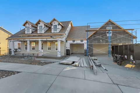 Photo of 1351 E MAPLE CIR, Santaquin, UT 84655 (MLS # 2131888)