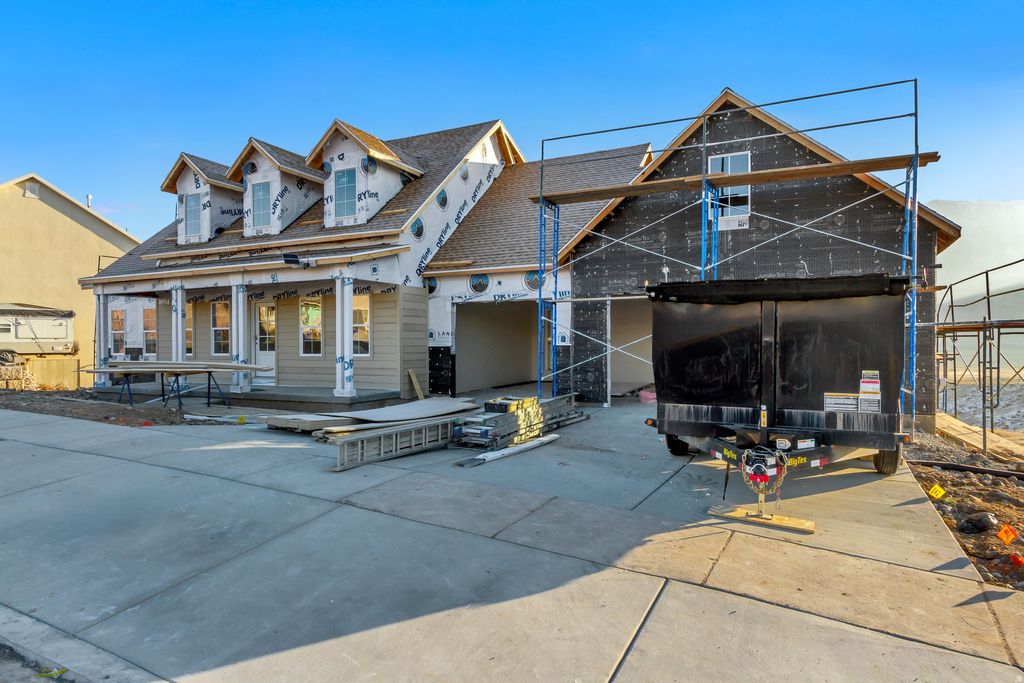 Photo of 1351 E MAPLE CIR, Santaquin, UT 84655 (MLS # 2131888)