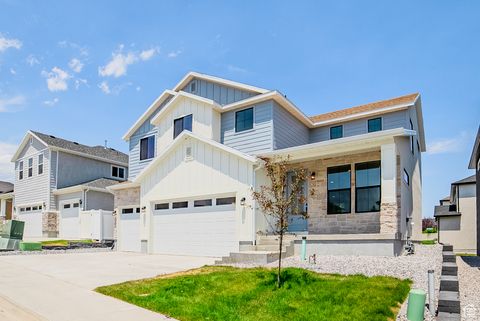 Tiny photo for 3884 W SAND LAKE DR, South Jordan, UT 84009 (MLS # 2094688)