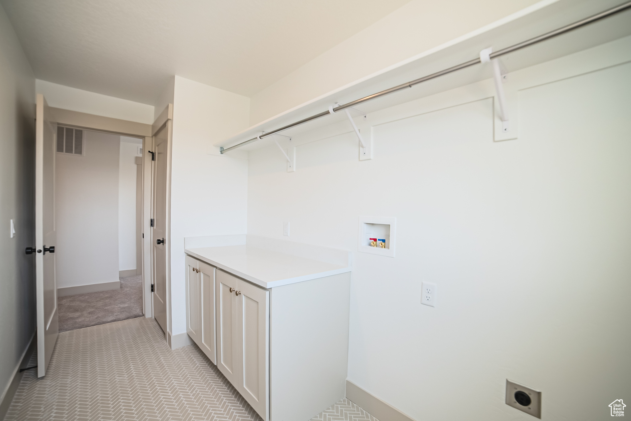 JORDAN - Residential