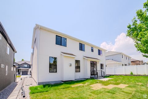 Tiny photo for 3884 W SAND LAKE DR, South Jordan, UT 84009 (MLS # 2094688)