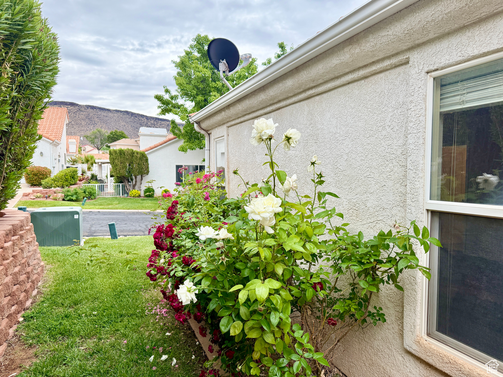 VISTA DEL SOL TH 1 - Residential