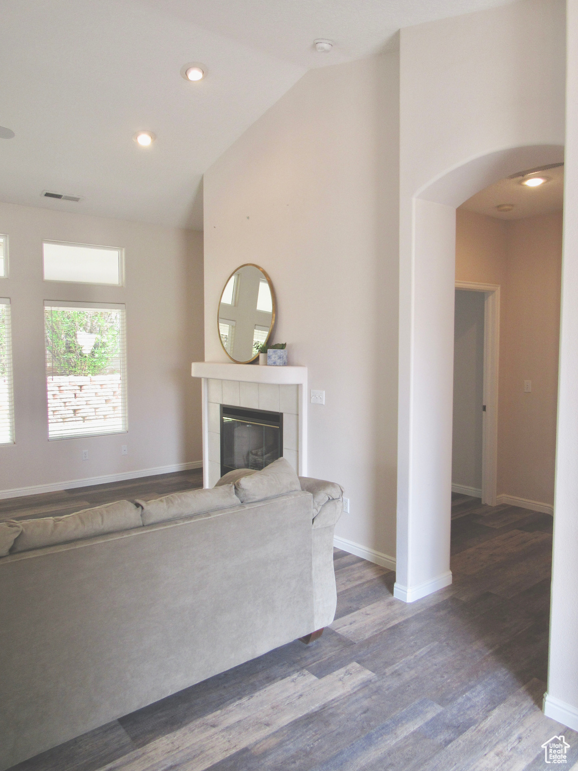 VISTA DEL SOL TH 1 - Residential