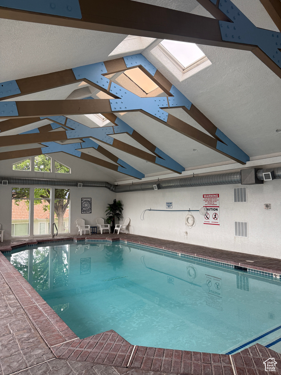 VISTA DEL SOL TH 1 - Residential