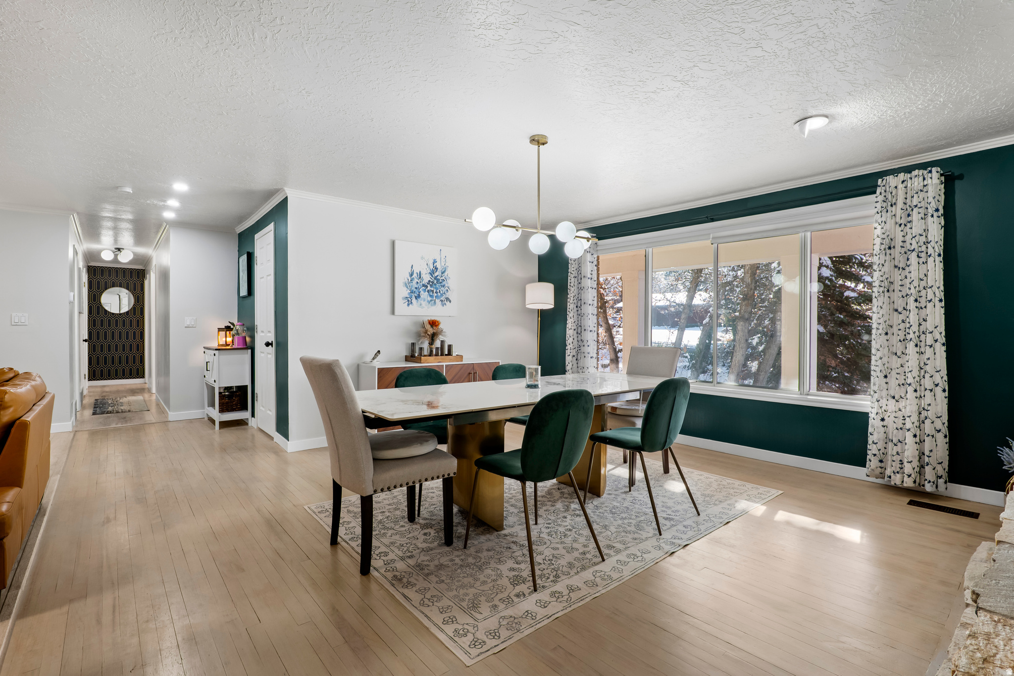 WOODLAND ESTATES - Residential