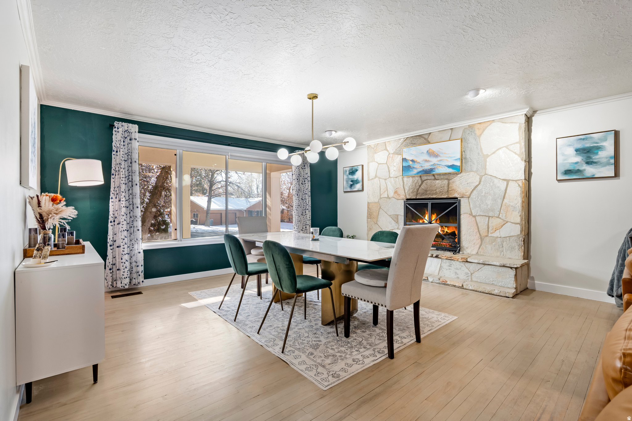 WOODLAND ESTATES - Residential