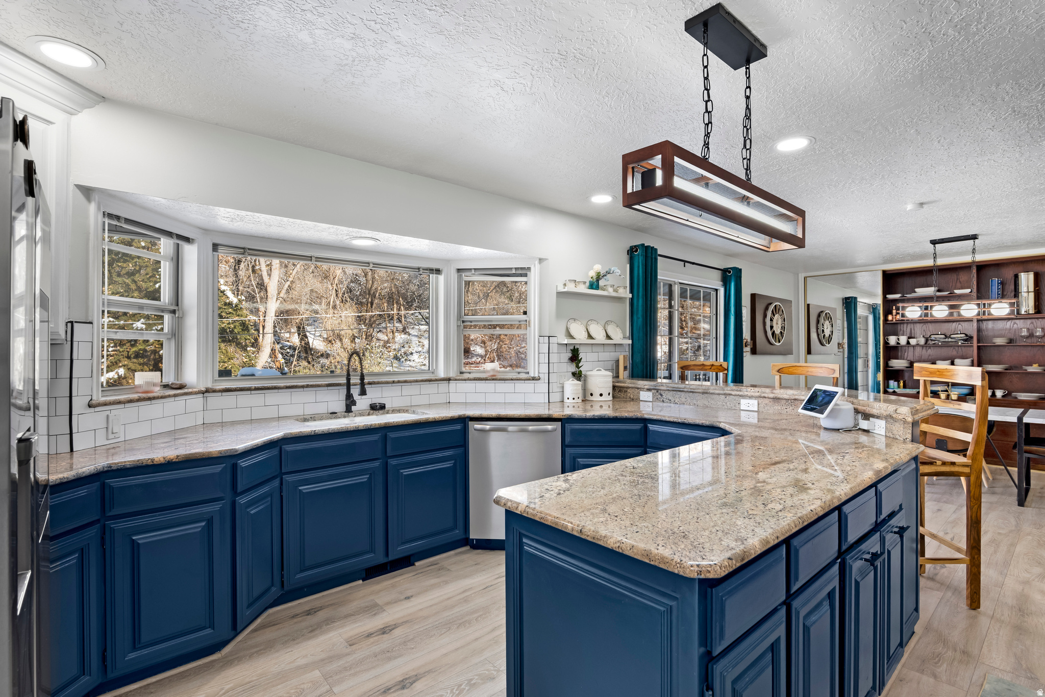 WOODLAND ESTATES - Residential