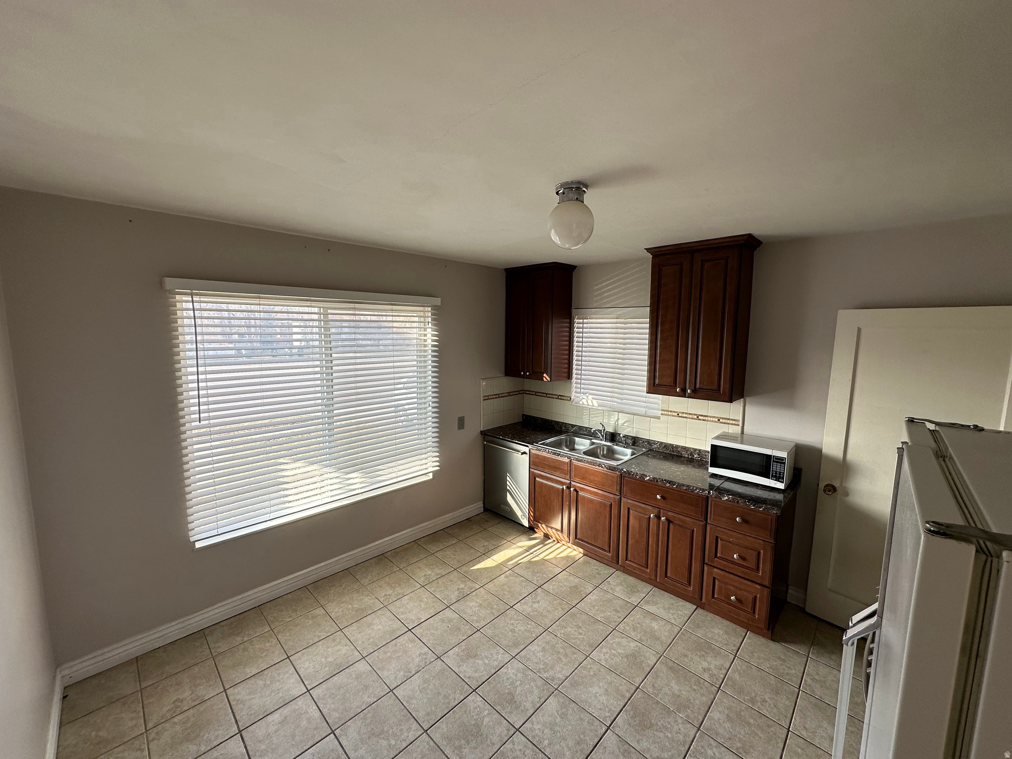 FOREST PLACE - Residential Income