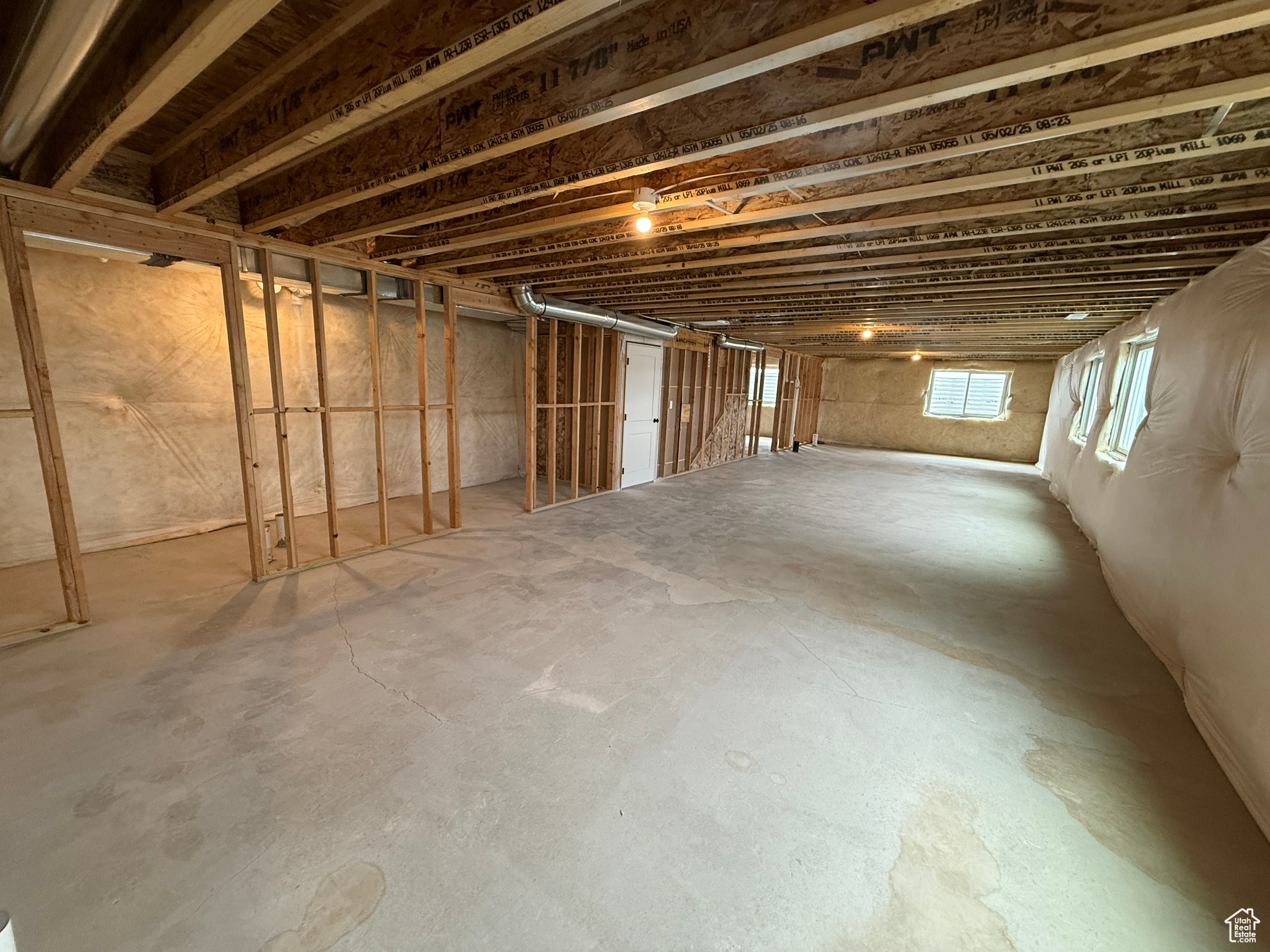 RIVERWOOD - Residential