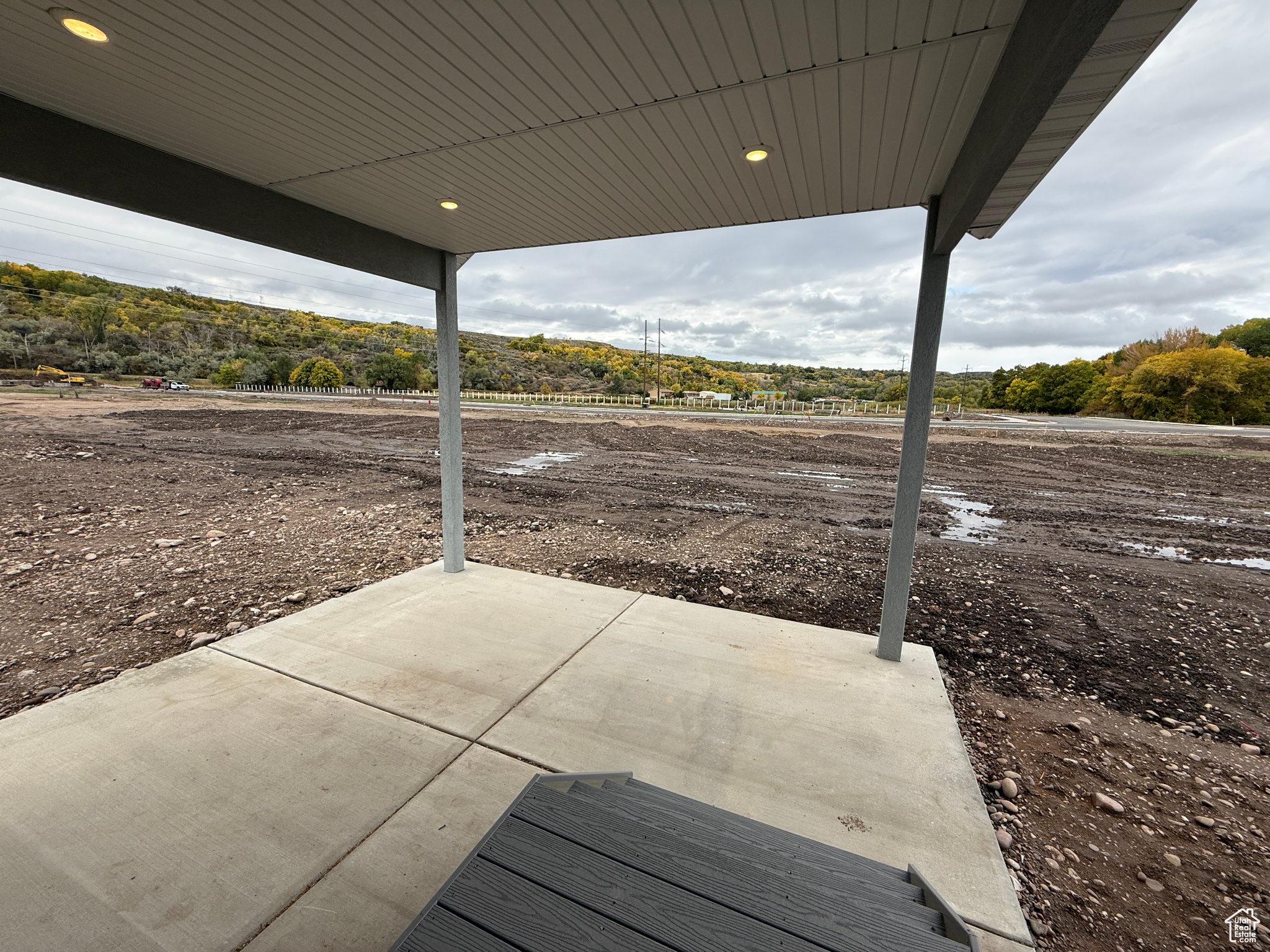 RIVERWOOD - Residential