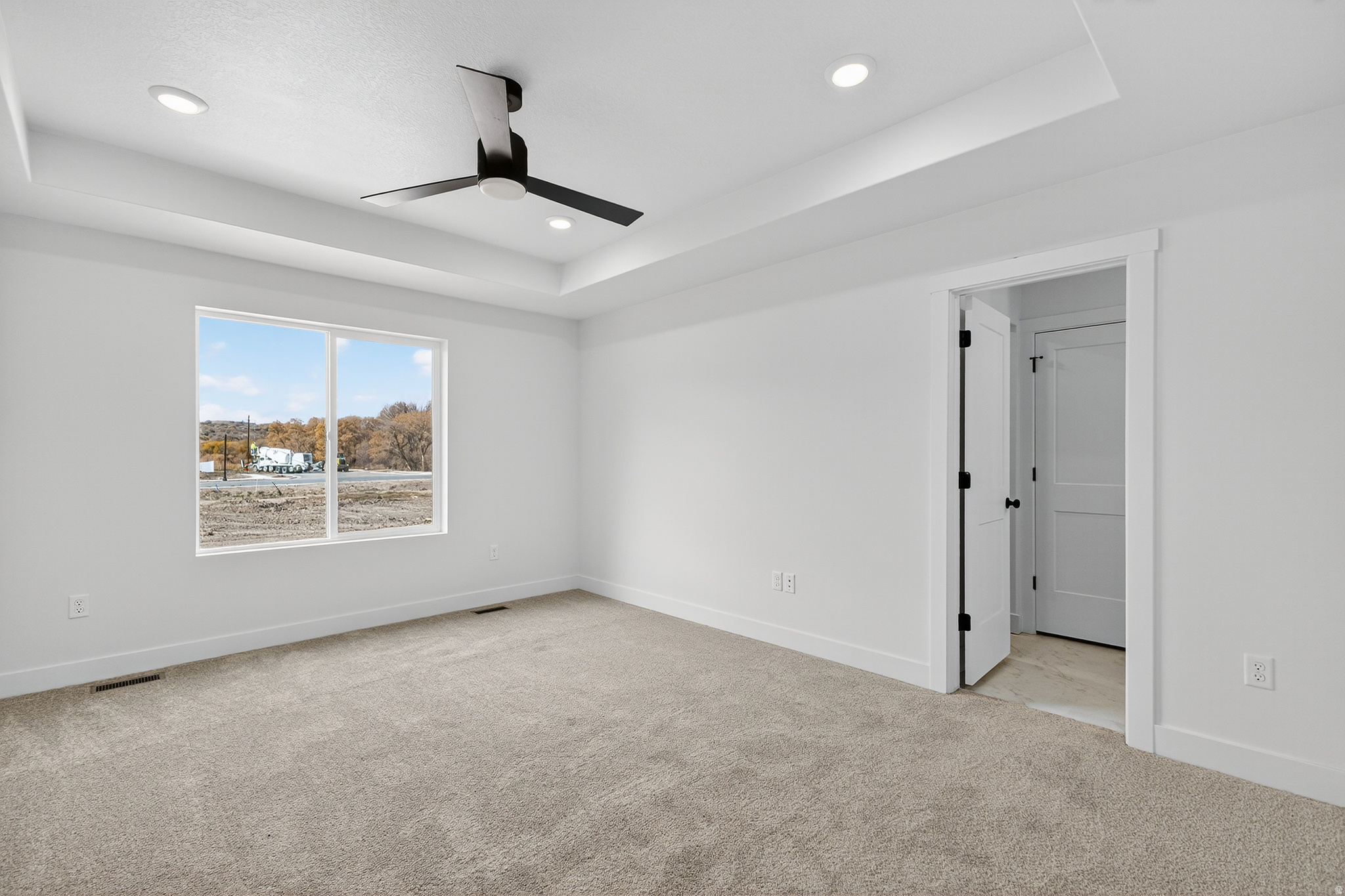 RIVERWOOD - Residential