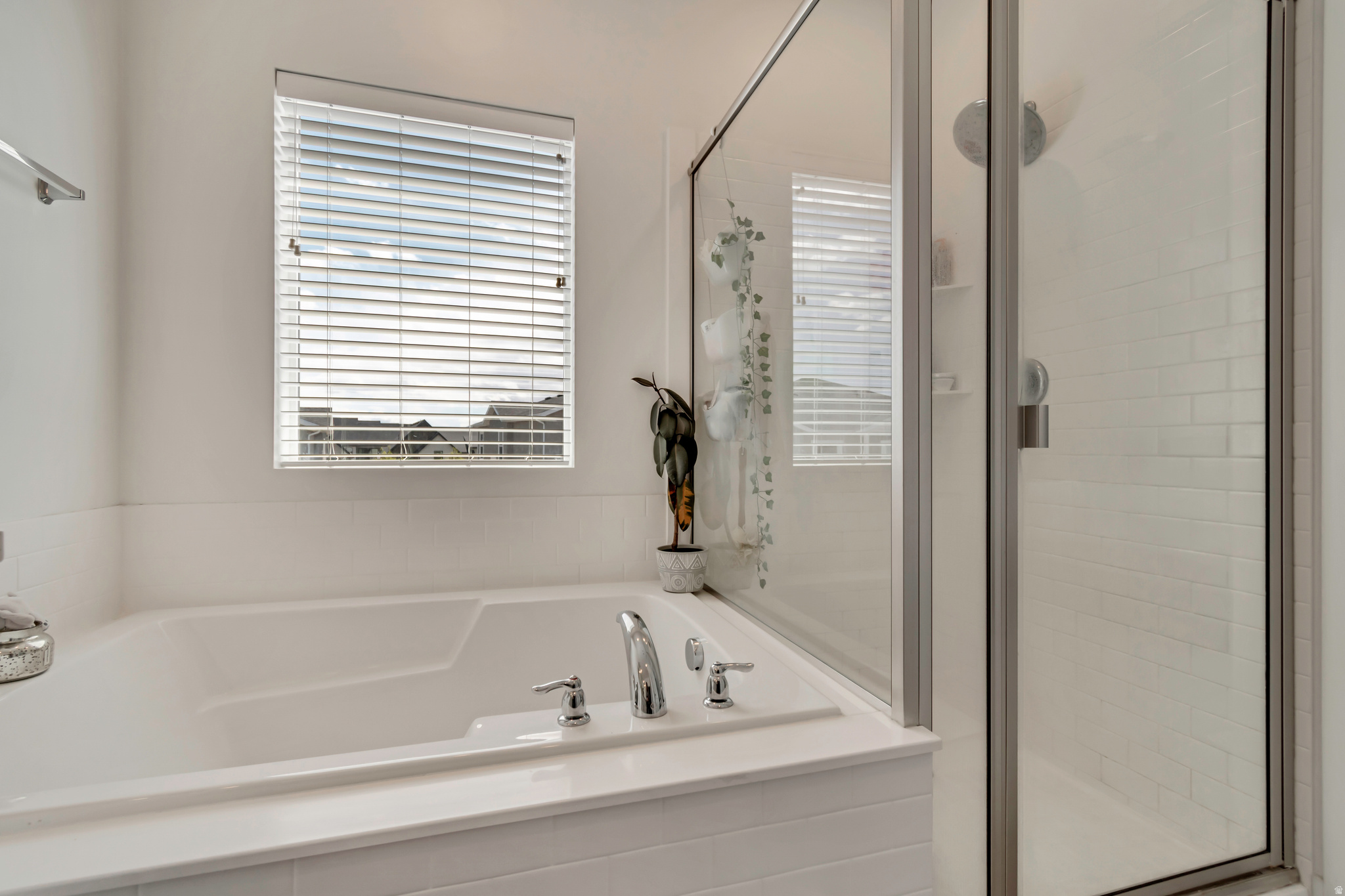 HOLBROOK FARMS - Residential