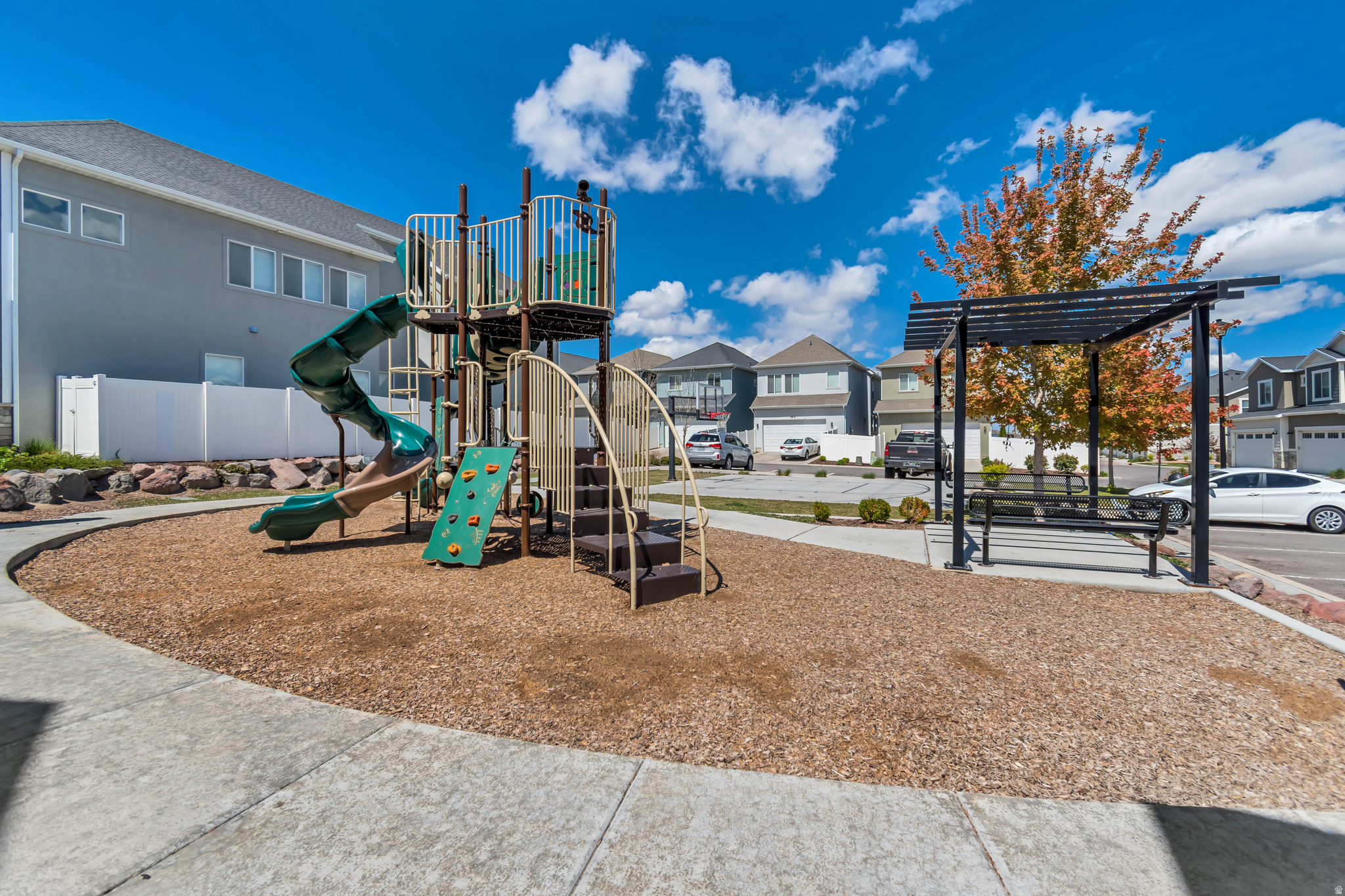 HOLBROOK FARMS - Residential