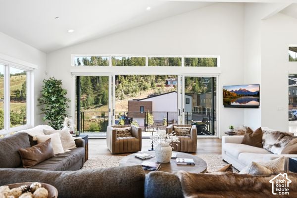 Photo of 4042 W SIERRA DR #230, Park City, UT 84098 (MLS # 2187195)
