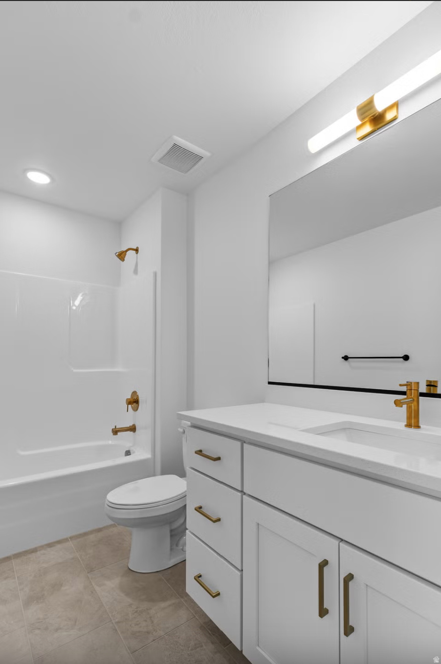 ENVISION ESTATES - Residential