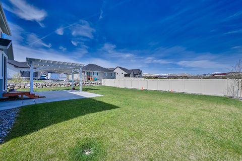 Tiny photo for 4586 W THORLEY DR, Herriman, UT 84096 (MLS # 2135027)