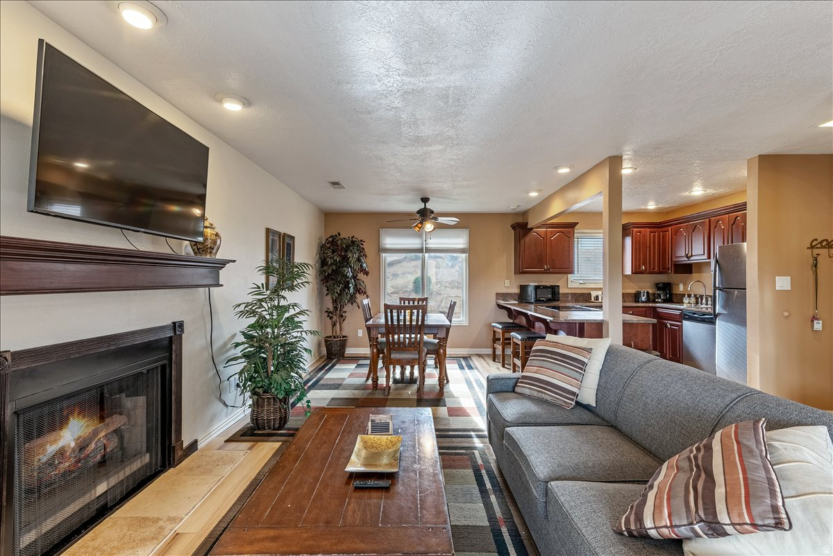 SPORTS VILLAGE - Residential