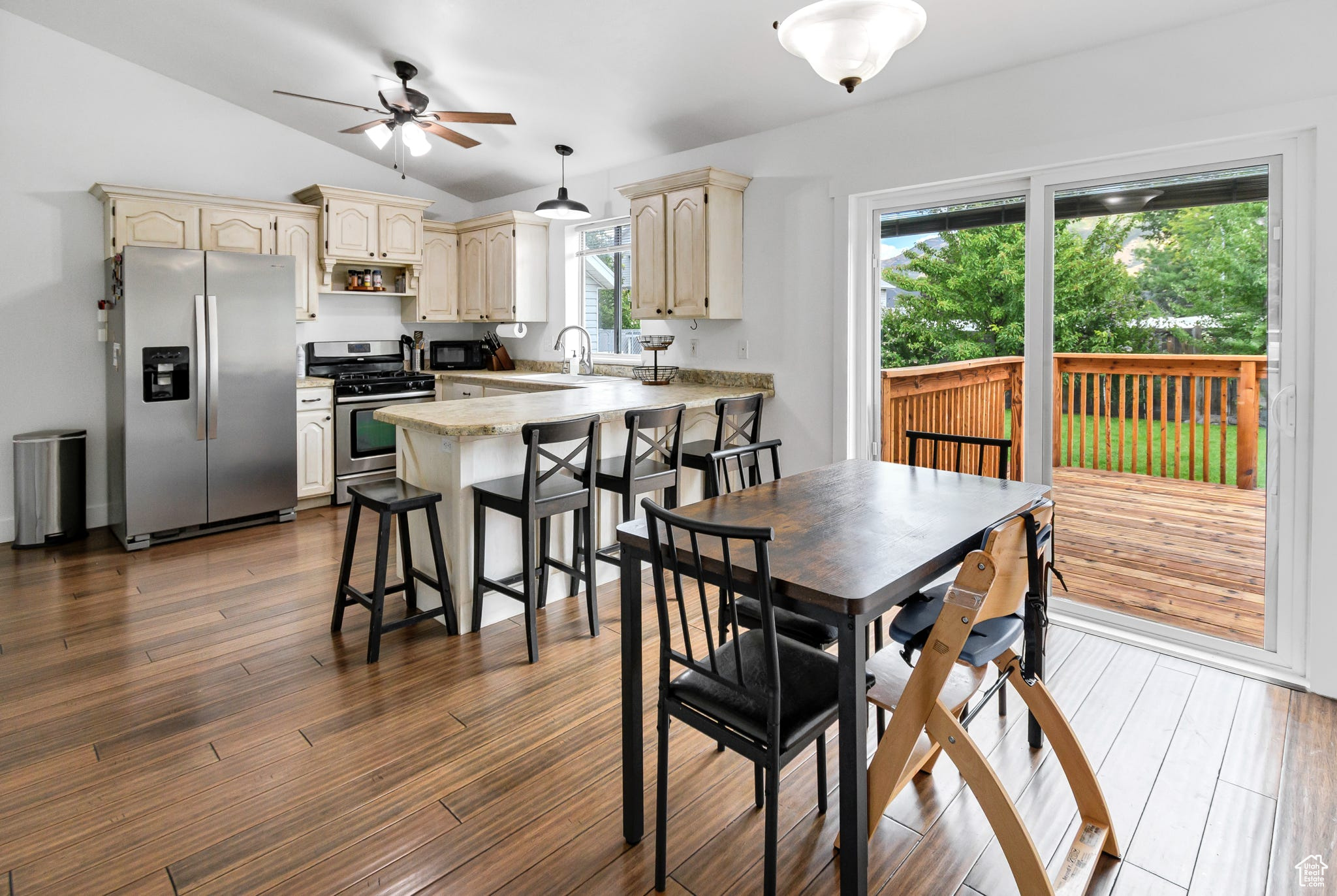 RIDGE - Residential