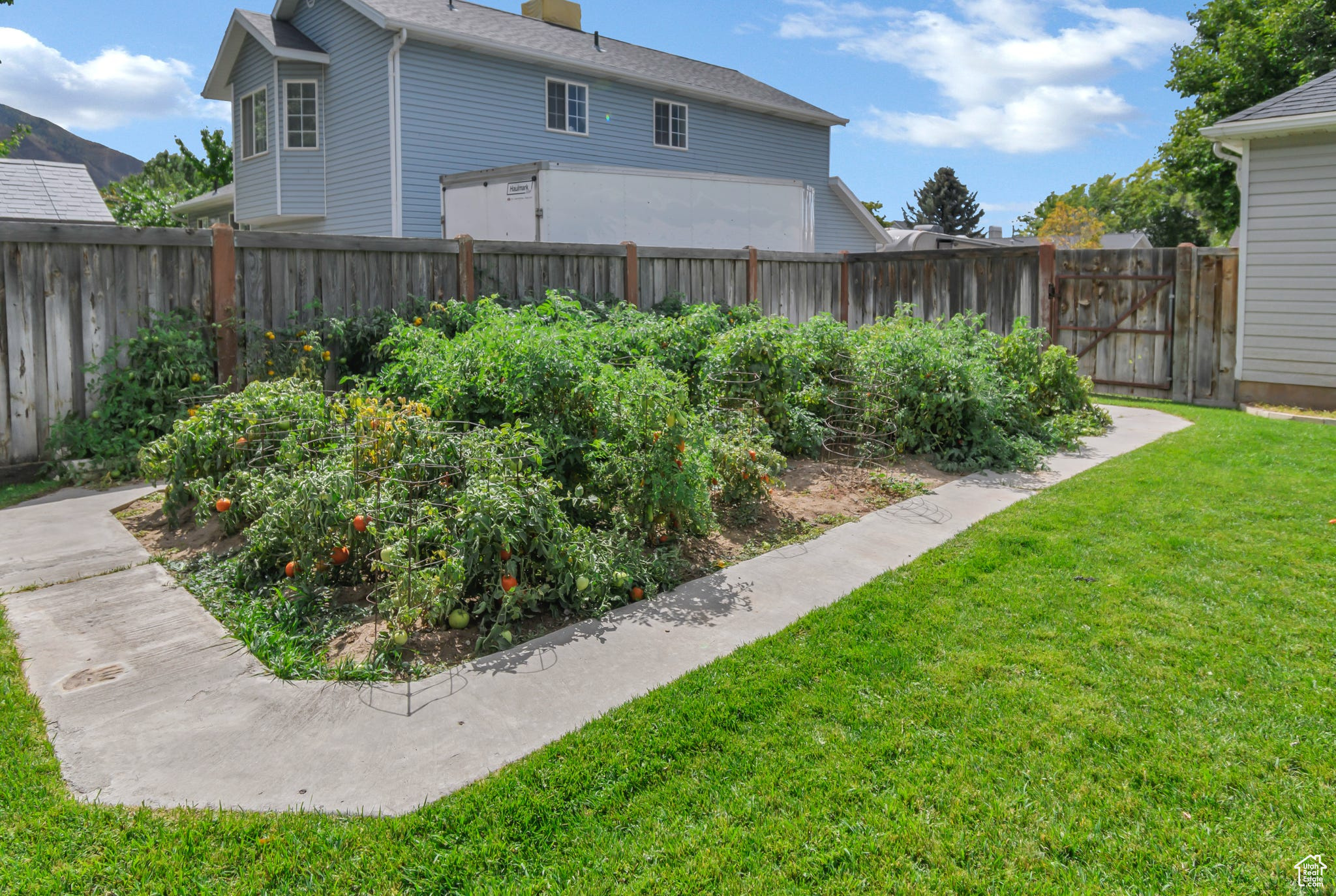 RIDGE - Residential