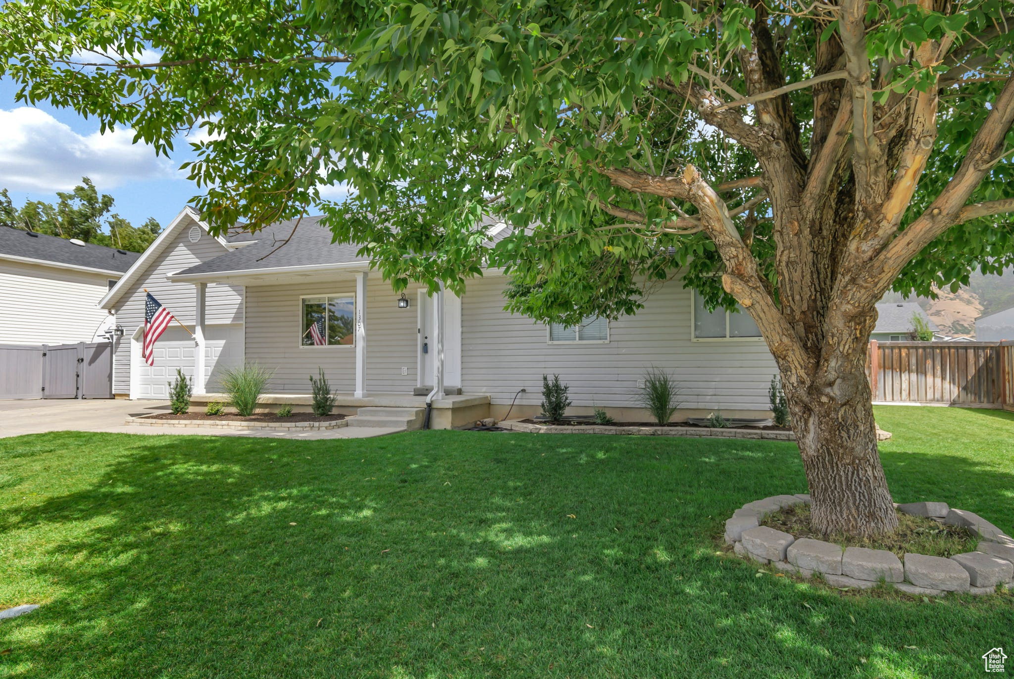 RIDGE - Residential