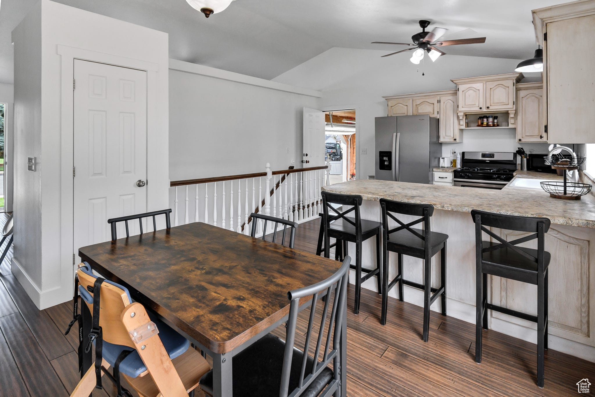 RIDGE - Residential