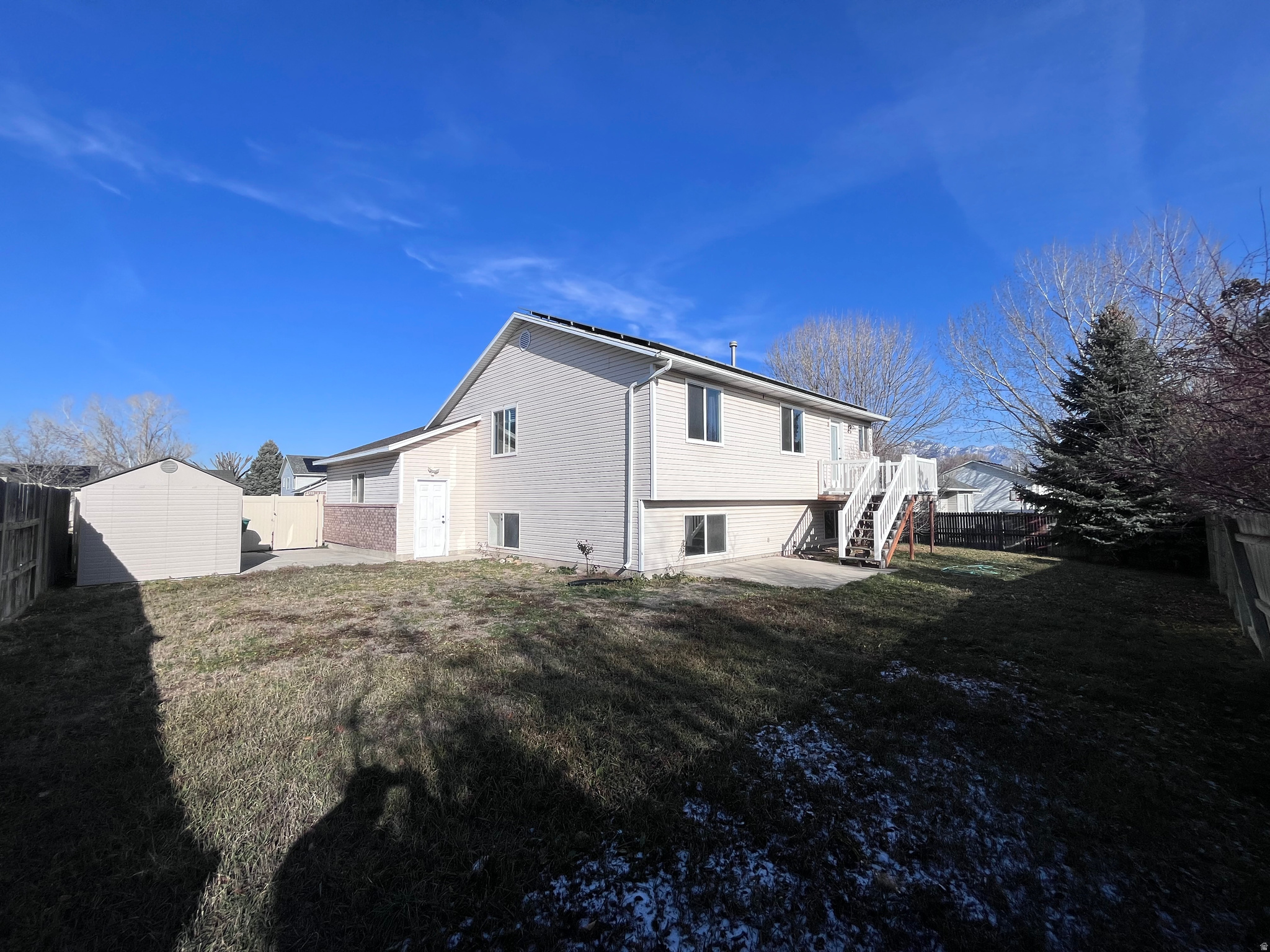 HIGHLAND - Residential