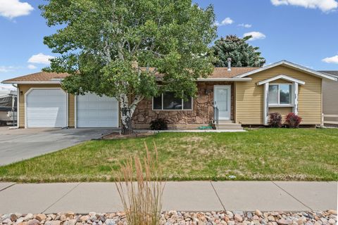Tiny photo for 5907 S BRASS DR, Salt Lake City, UT 84118 (MLS # 2169705)