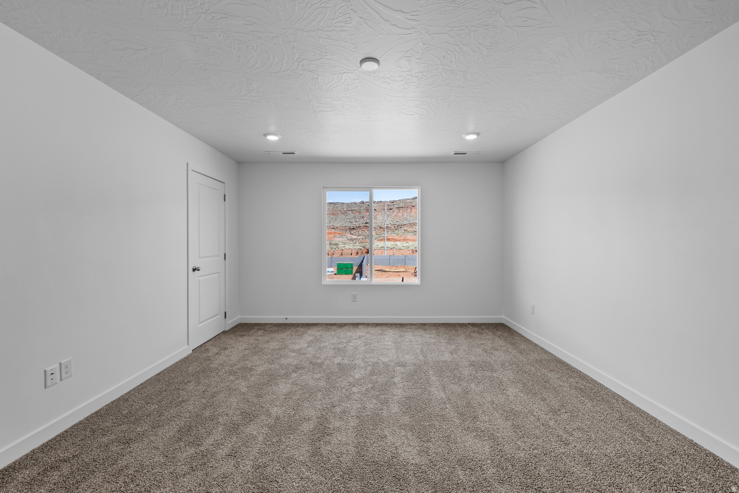 LAVENDER CANYON AR\T LONG VALLEY - Residential